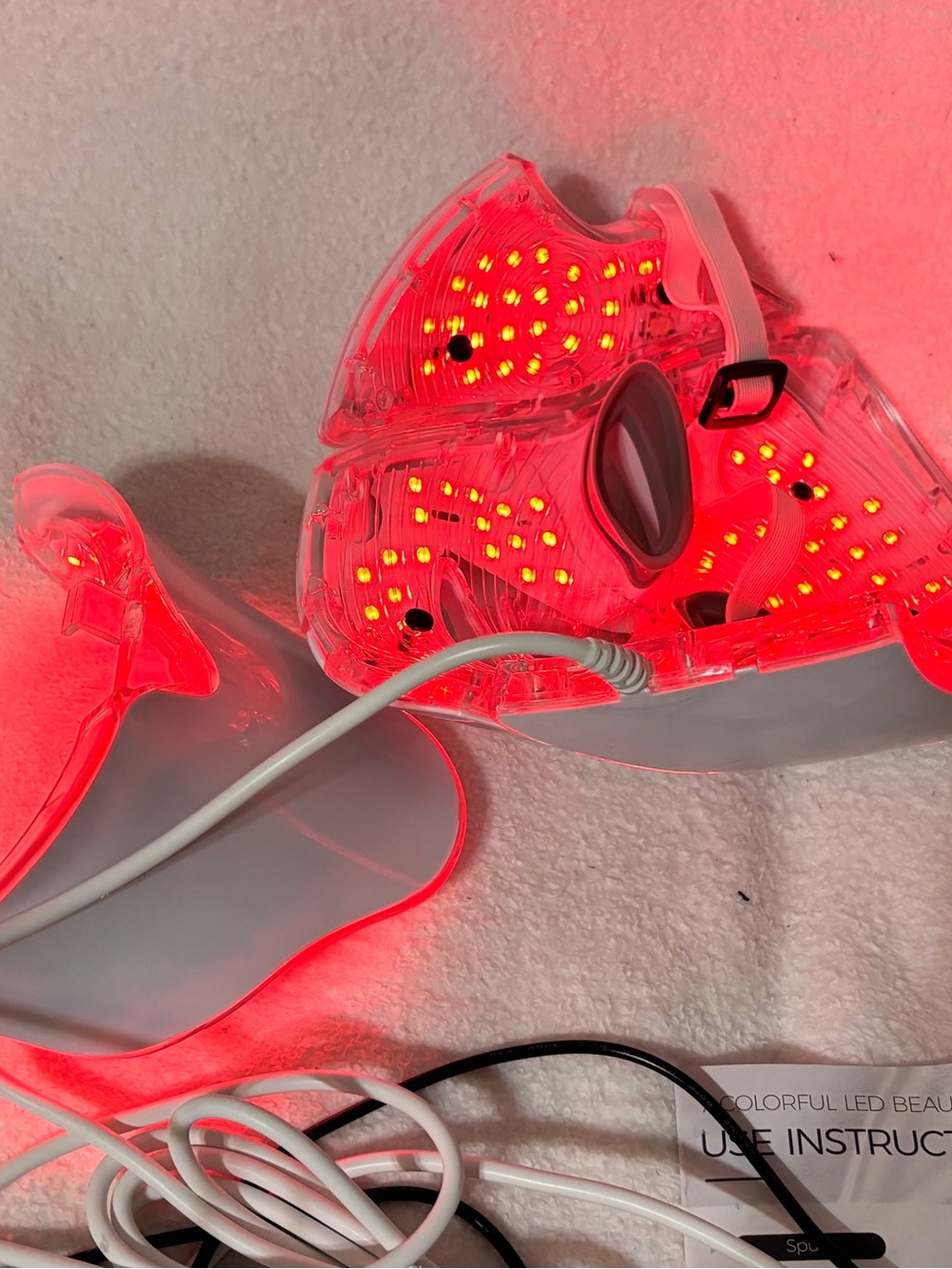 LED Facial Mask Therapy - White Color - Picture 11 of 11